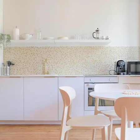 Adele, Bow-window Vue - Appt 02 * מרס-לה-באן