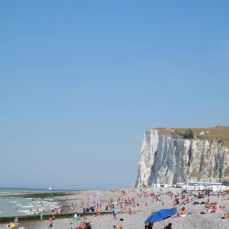 Adele, Bow-window Vue - Appt 02 Apartman